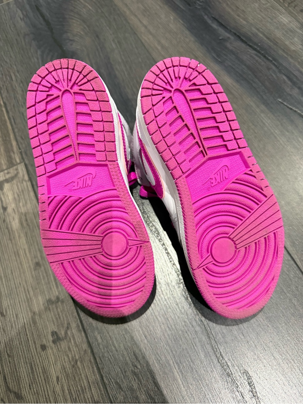 Nike Jordan 1 Mid - Pink & White - Size 12 - Picture 5 of 5